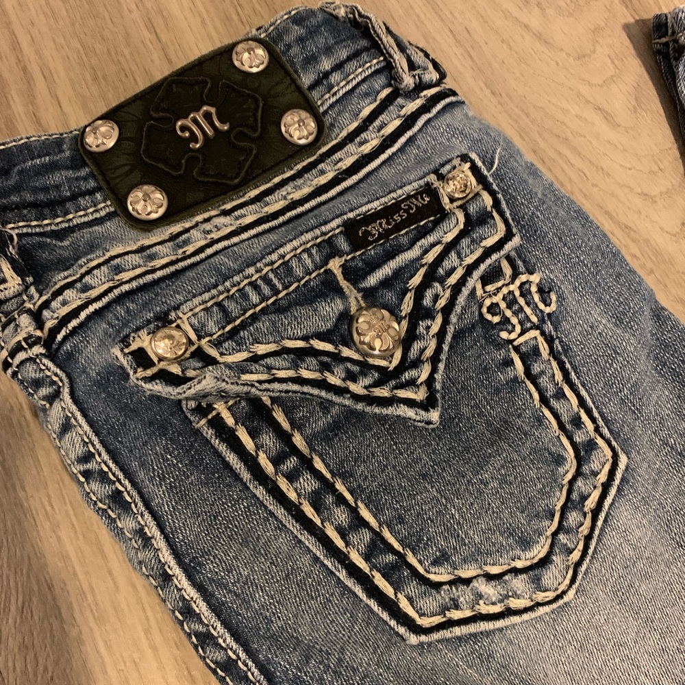 Light Wash Miss Me Skinny Jeans